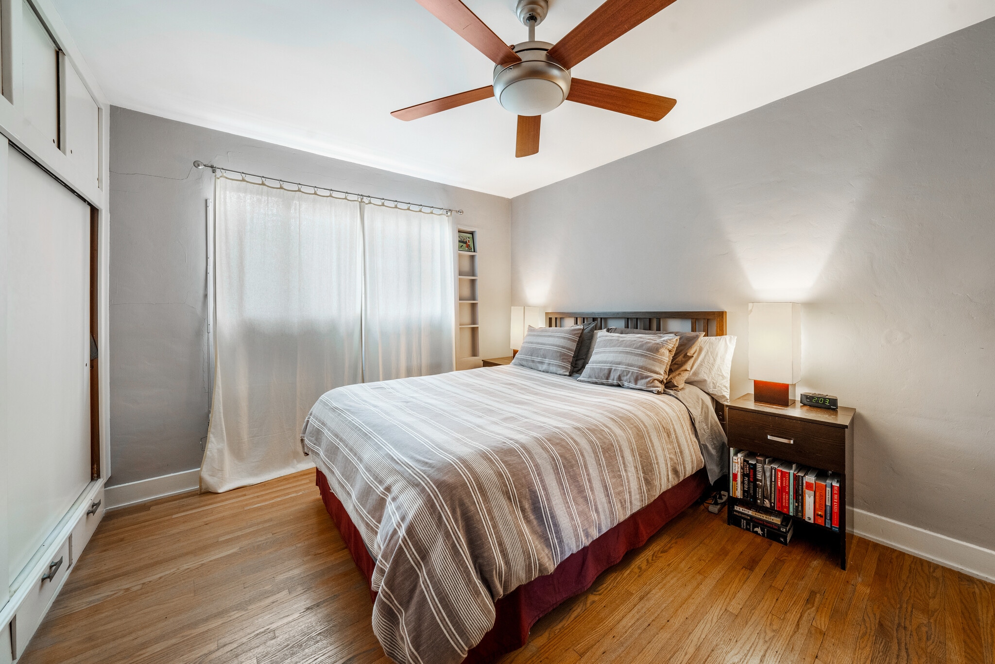 Main Bedroom - 4536 Corliss St