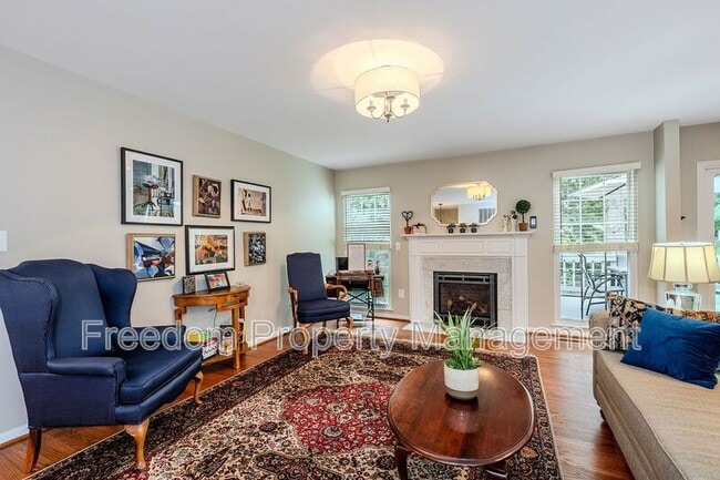 Building Photo - 9564 Basilwood Dr