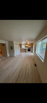Building Photo - 225 E Stonehaven Cir