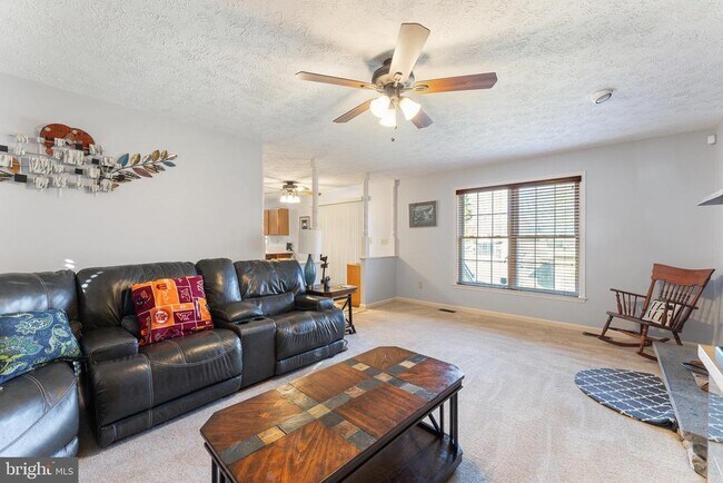 Building Photo - 7715 Wellington Glen Dr
