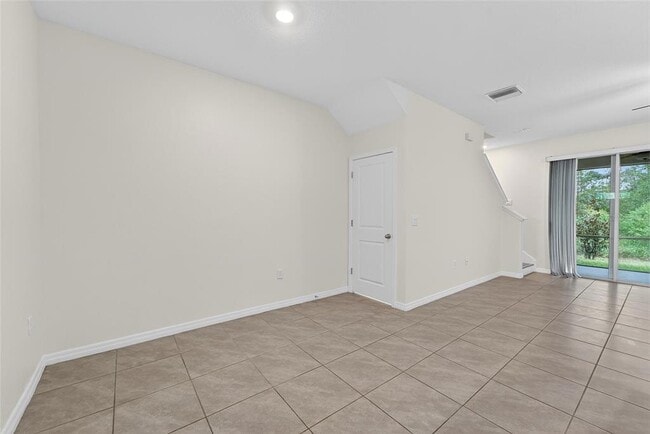 Building Photo - 5068 Captain Davis Dr