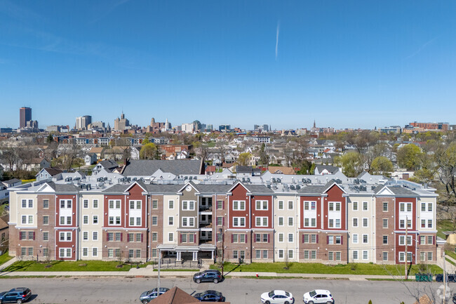 Building Photo - Westminster Commons