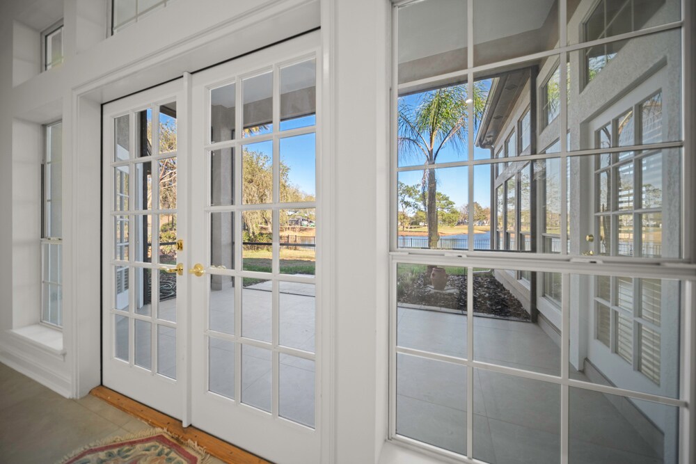 Building Photo - 10061 Vineyard Lake Rd E