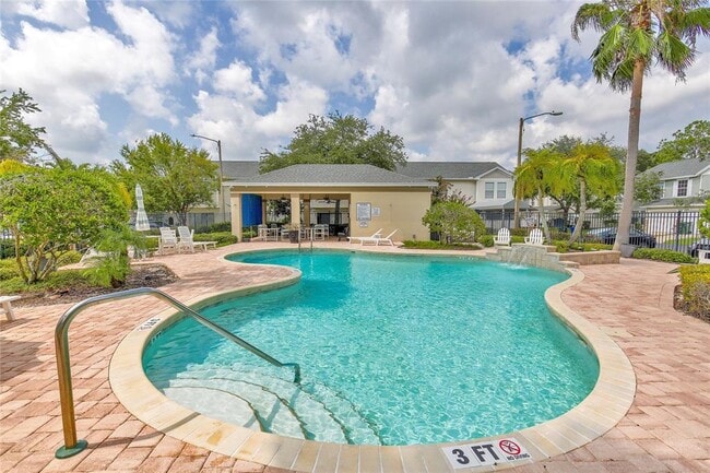 Building Photo - 13298 Thoroughbred Loop