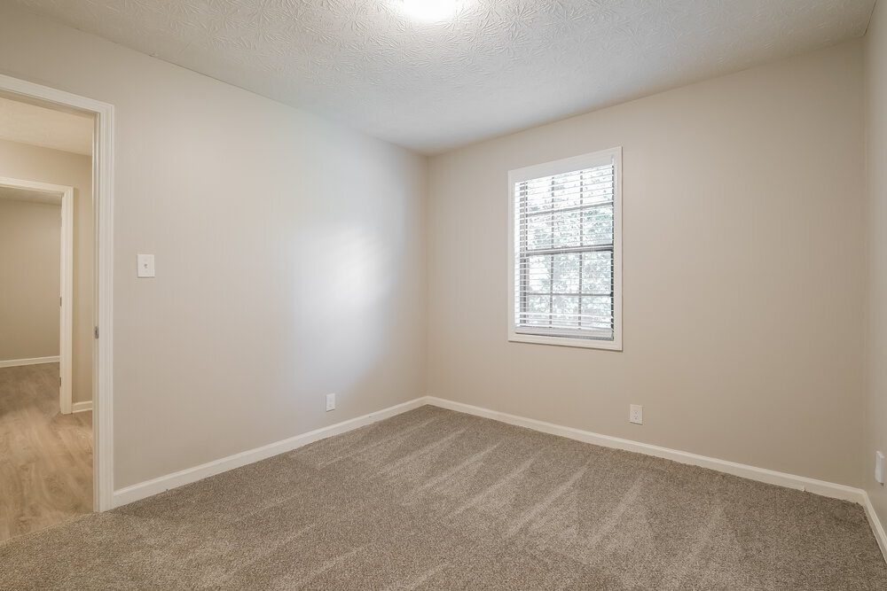 Building Photo - 2127 Atkinson Ln