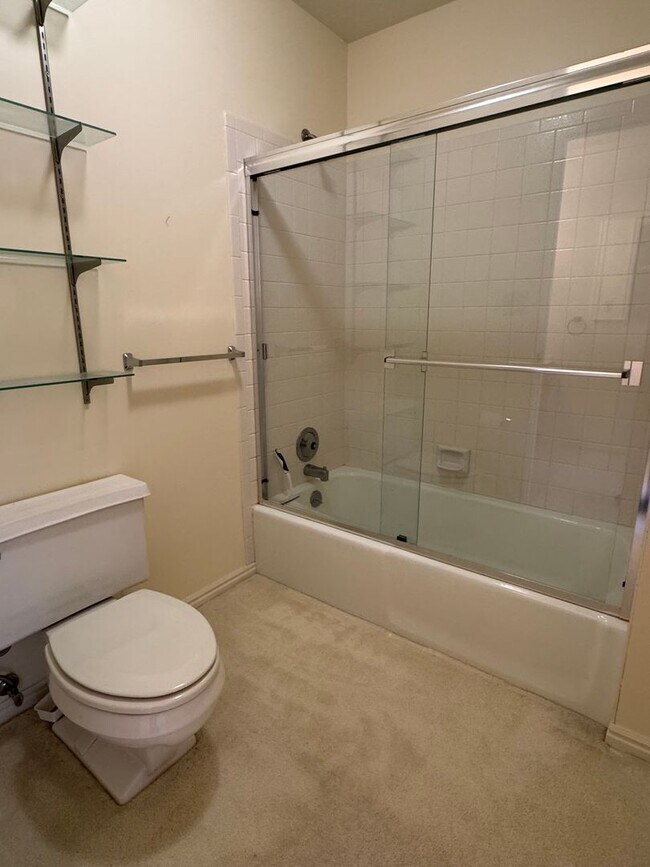 Building Photo - Beautiful Condo in Prime SLC location!