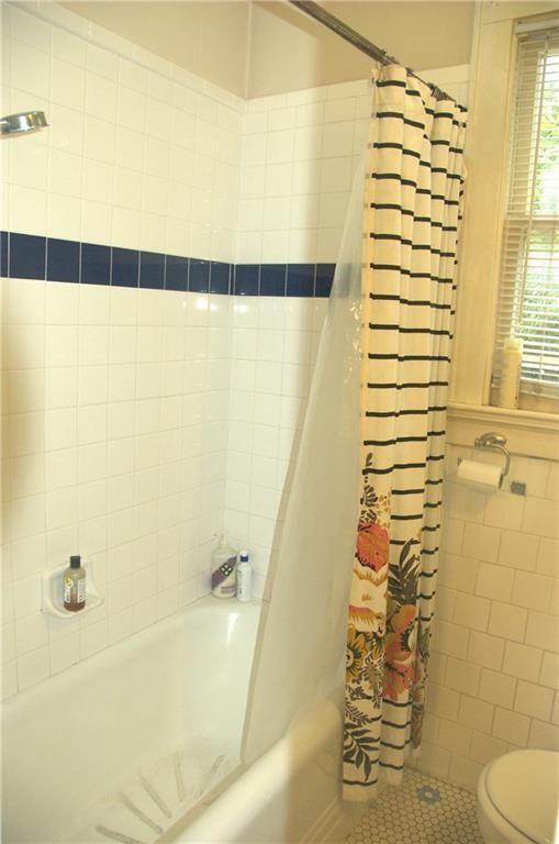 Building Photo - 202 E 31st St