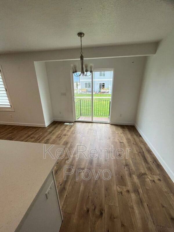 Building Photo - 432 S Fox Chase Ln