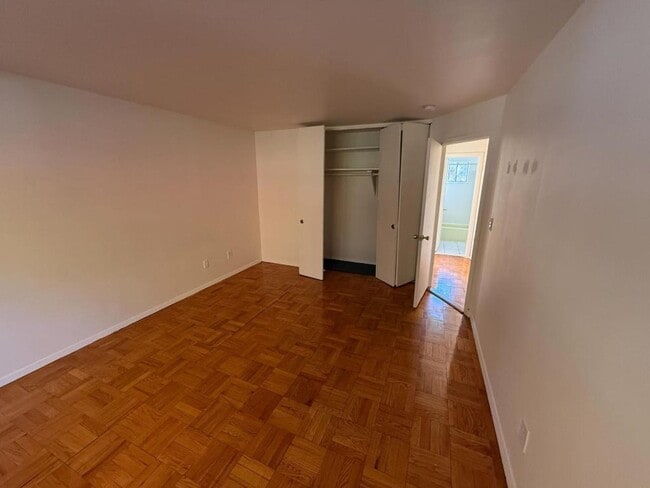 Building Photo - 37 Rome Ave