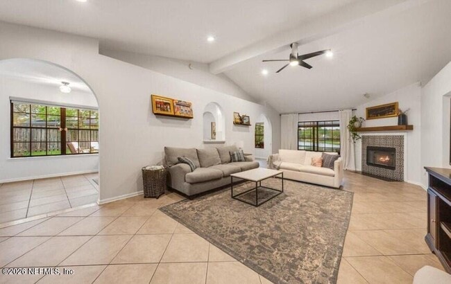 Building Photo - 12401 Antler Hill Ln