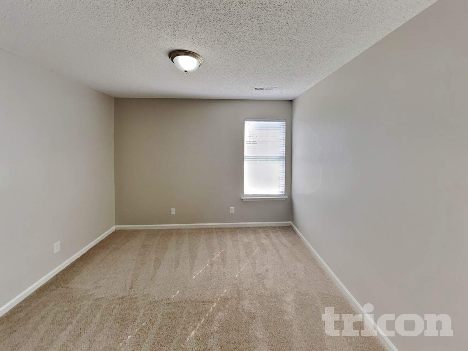 Building Photo - 1017 Highstone Dr