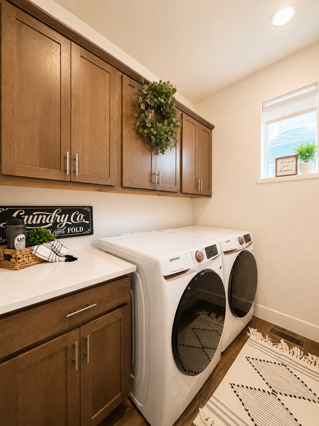 Building Photo - Beautiful, modern 3 bedroom, 2.5 bathroom single-family home in Belgrade Montana