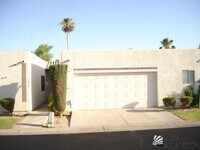 Building Photo - 1413 E Torrey Pines Cir