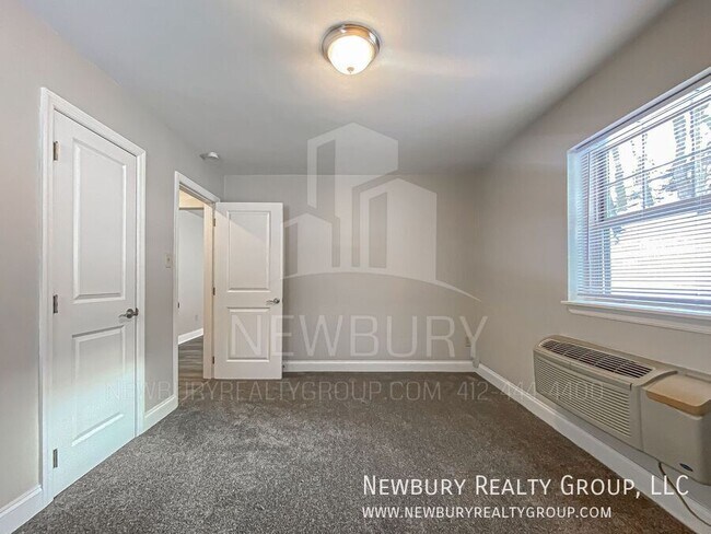 Building Photo - 309 San Juan Dr