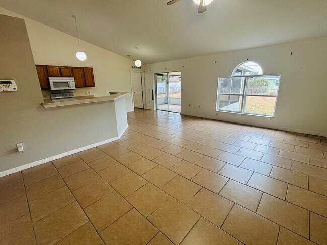Building Photo - Charming 3 Bed 2 Bath House W/ Solar Panels