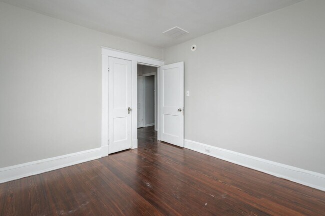Building Photo - 3220 Bayonne Ave