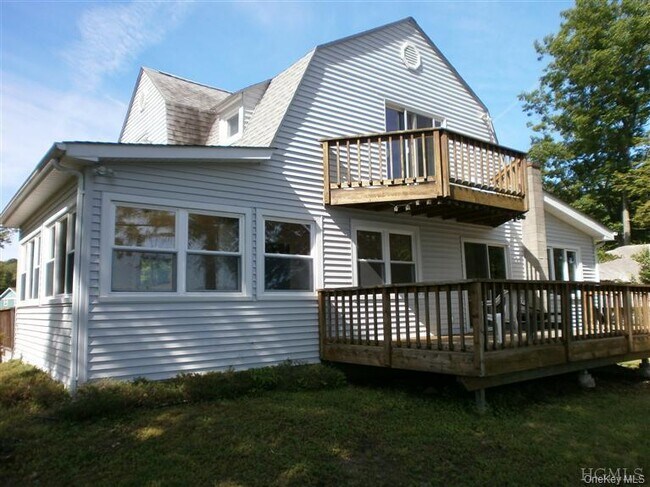 Building Photo - 96 Dunderberg Rd
