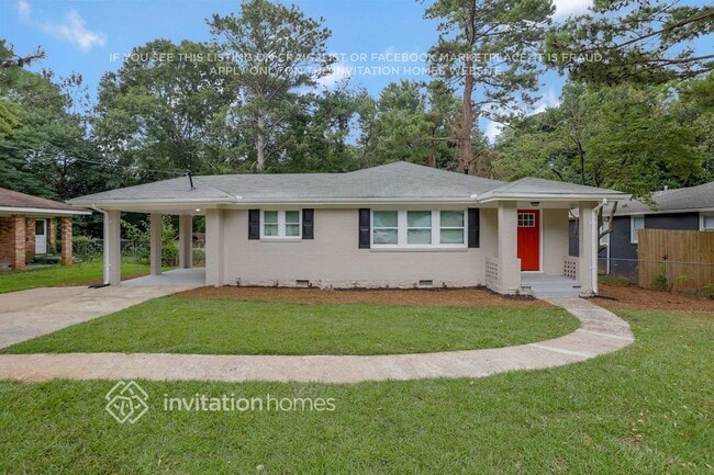 Building Photo - 3389 Lark Ln