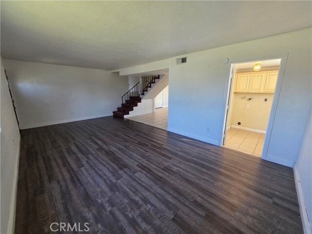 Building Photo - 969 S Sage Ave