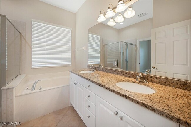 Building Photo - 15825 Delaplata Ln