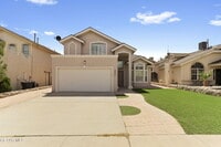 Building Photo - 527 Longleaf Pl