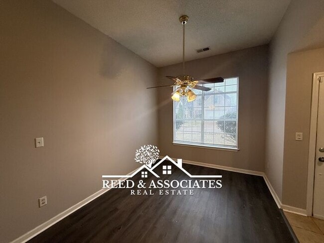 Building Photo - 3 Bedroom in Cordova!