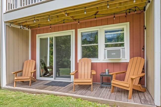 Building Photo - Charming 3BR House in Hunter