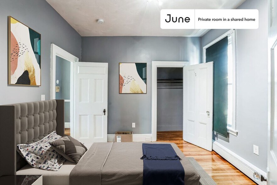 Primary Photo - Room in Shared 4 bed/1.5 bath home