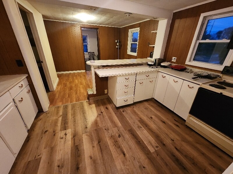 Building Photo - 497 E Main St