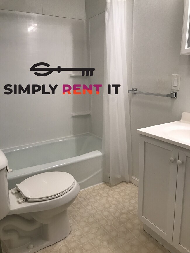 Building Photo - Affordable 2 Bedroom | Downtown Roland | Minutes from Ames