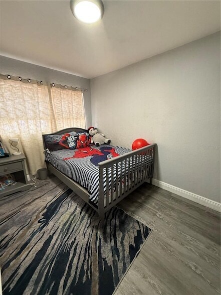 Building Photo - 1510 SE 14th Ave