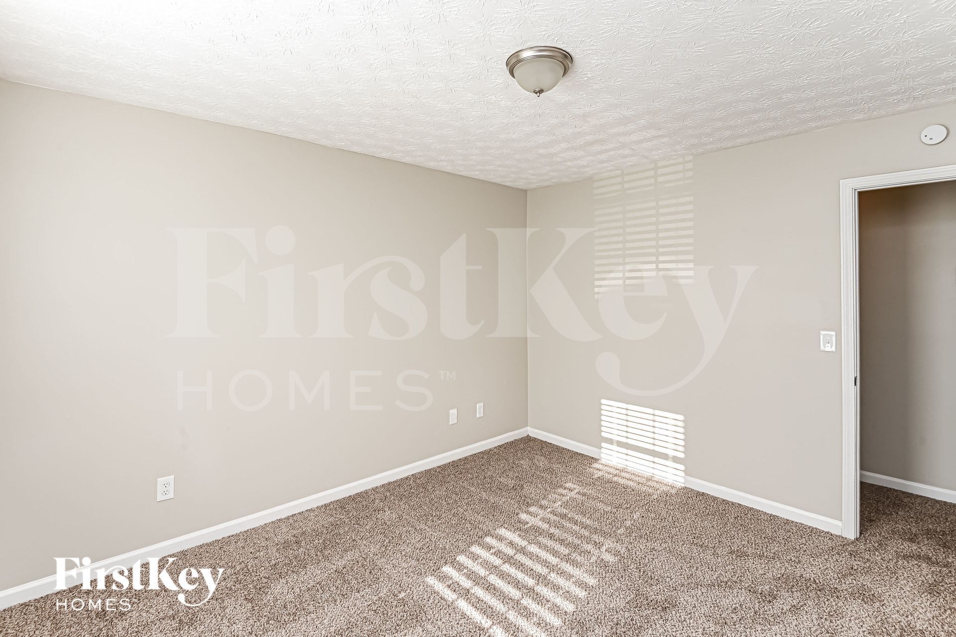 Building Photo - 344 Mary Alice Dr