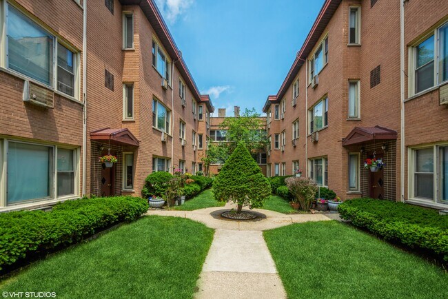 Building Photo - Amazing and Spacious 2bed/2bath in Rogers ...