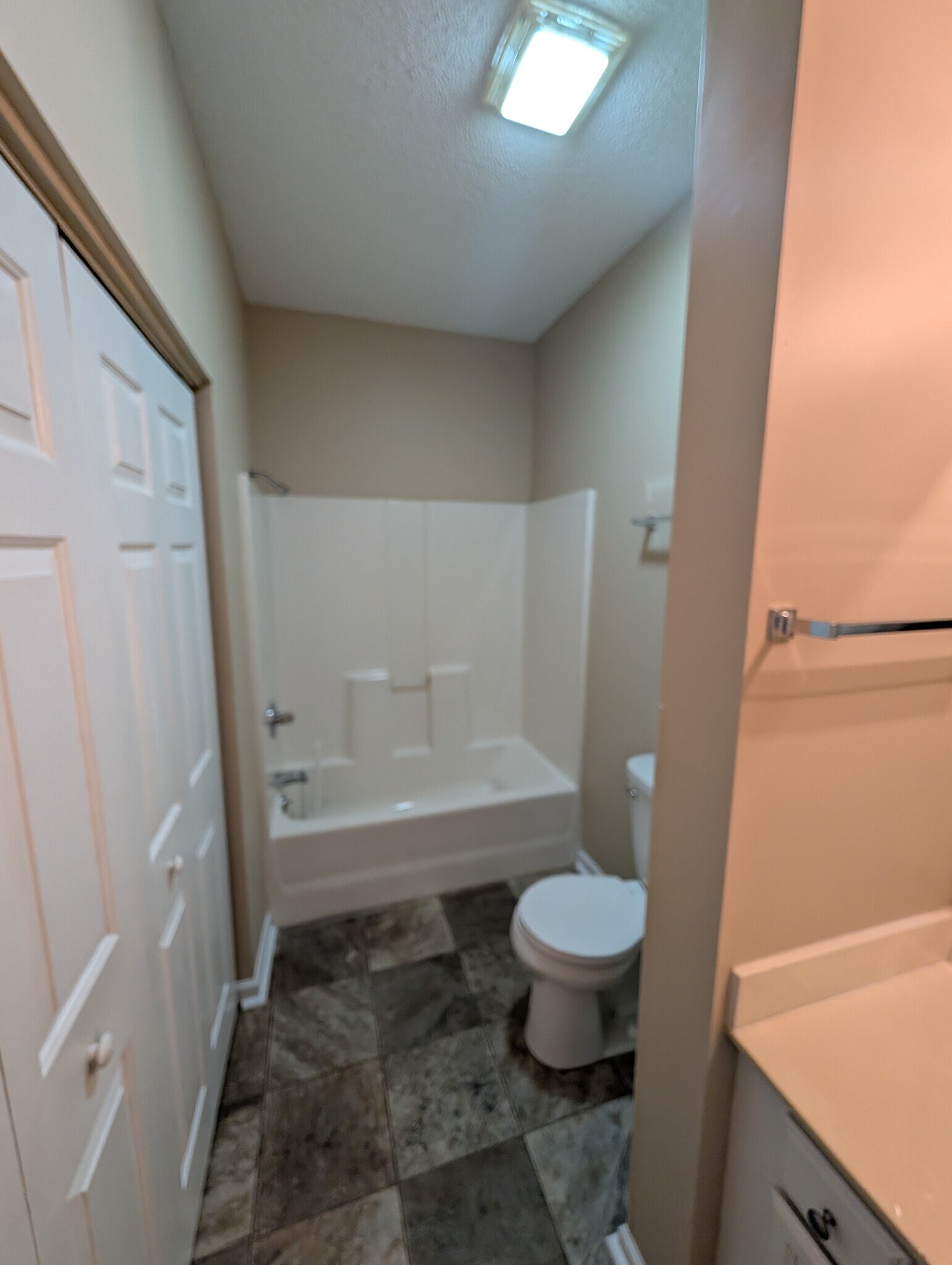 Guest Bathroom - 4405 Sweetwater Blvd