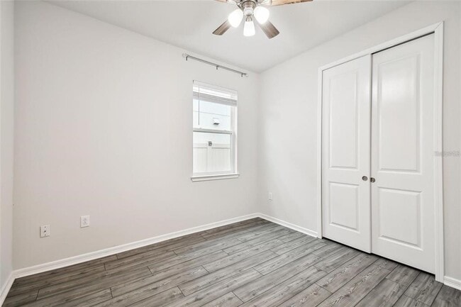 Building Photo - 13144 Peachleaf Ave