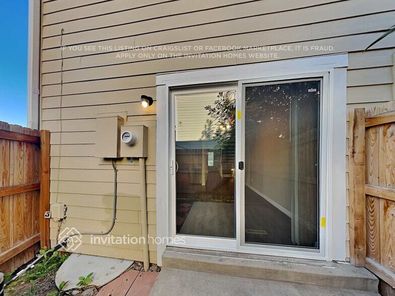 Building Photo - 8945 Field St