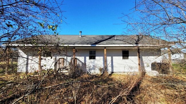 Building Photo - 300 Baxtertown Rd