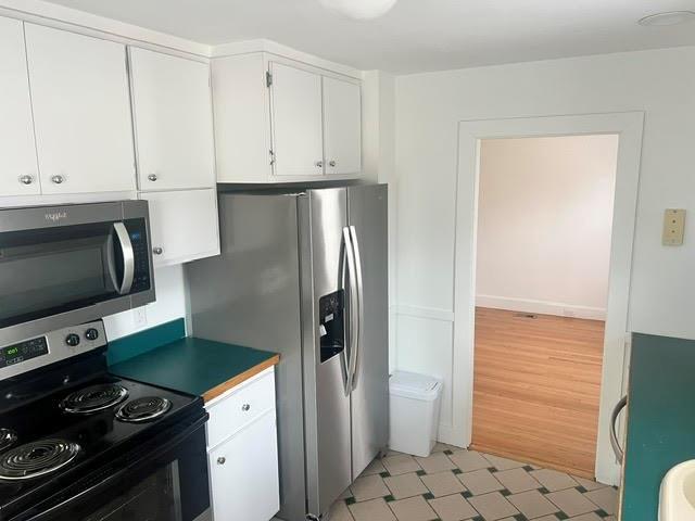 Building Photo - 370 Chapel St