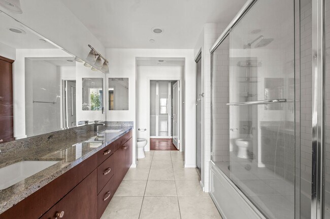 Building Photo - 2 Bedroom + 2 Bathroom Condo | Port 121 in Seabridge | Oxnard | Unfurnished