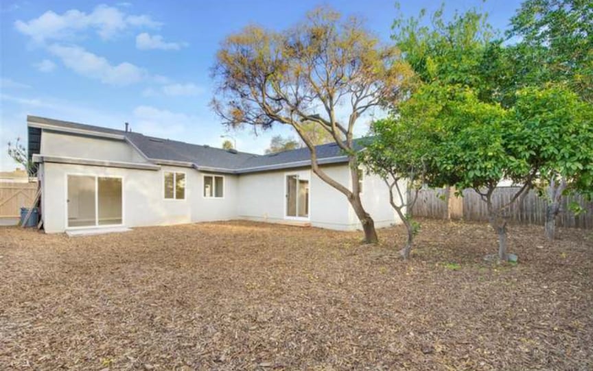 Building Photo - 4028 Hope St