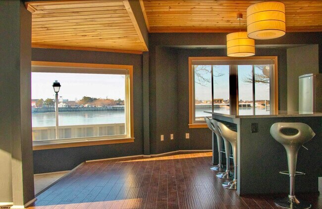 Building Photo - 119 St Davids Pl