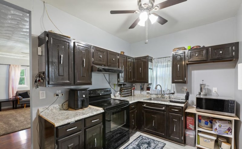 Building Photo - 12200 Lanham Severn Rd