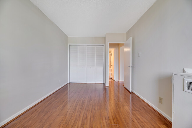 Building Photo - 240 M St SW