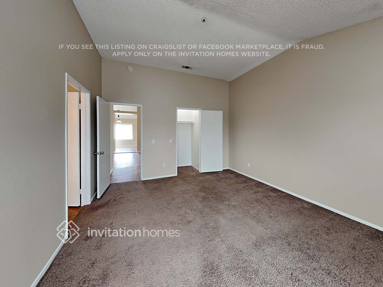 Building Photo - 14762 Shadow Dr