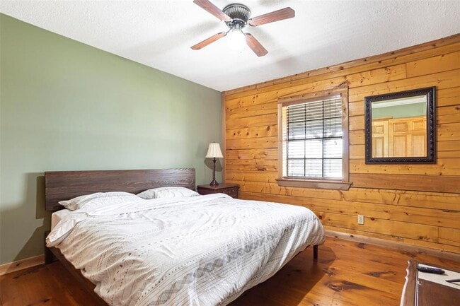 Building Photo - 1700 Co Rd 270