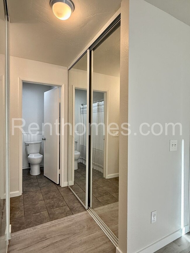 Building Photo - Mira Mesa, 8488 New Salem St #69, 2 Master...