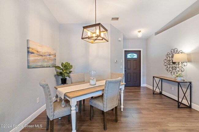 Building Photo - 1240 Ambra Dr