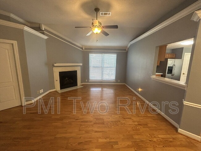 Building Photo - 2820 Chapelwood Dr