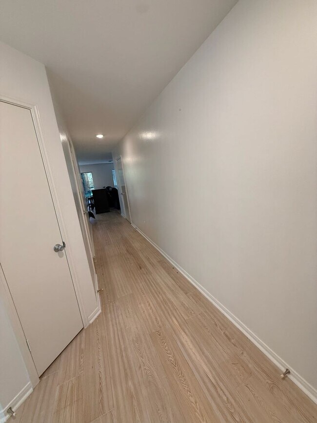 Building Photo - 2722 Springstone Dr