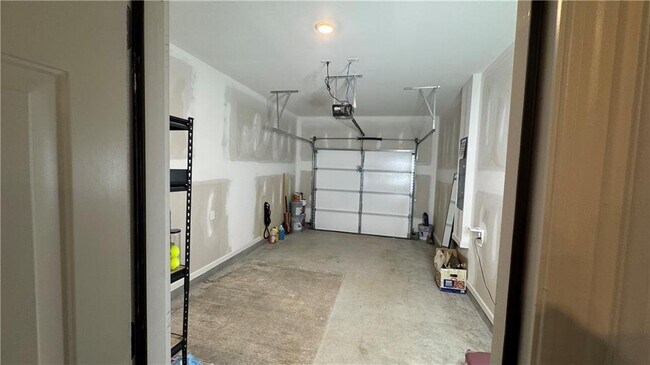Building Photo - 5717 Union Pointe Dr